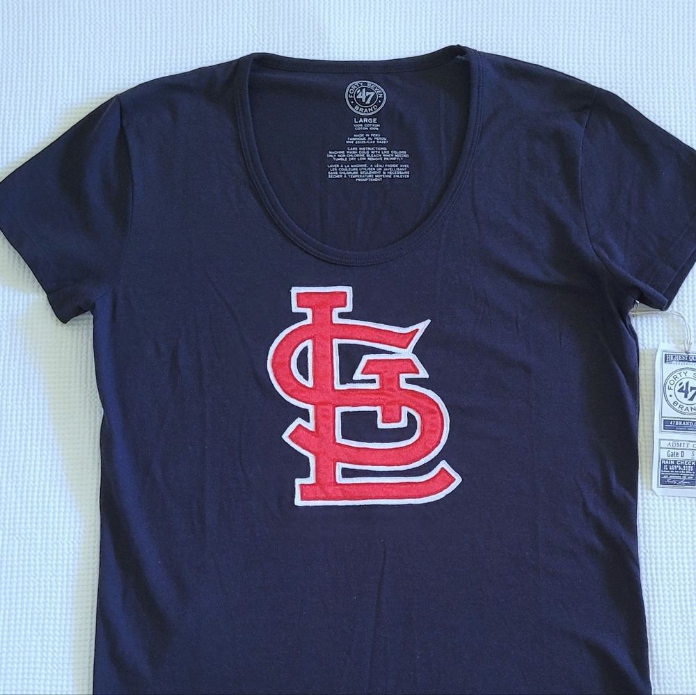 Forty Seven4️⃣7️⃣ Brand St. Louis Cardinals Tee👕 - NWT - Picture 10 of 13